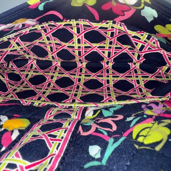 Vera Bradley Edie Satchel and Crossbody Wallet in Retired Ribbon Pattern - Picture 4 of 12